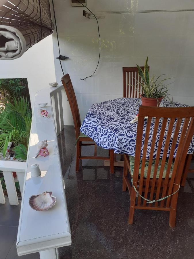 Corner Bay Apartments Beau Vallon,Mahe Виктория Екстериор снимка
