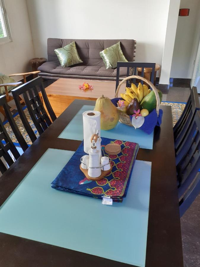 Corner Bay Apartments Beau Vallon,Mahe Виктория Екстериор снимка
