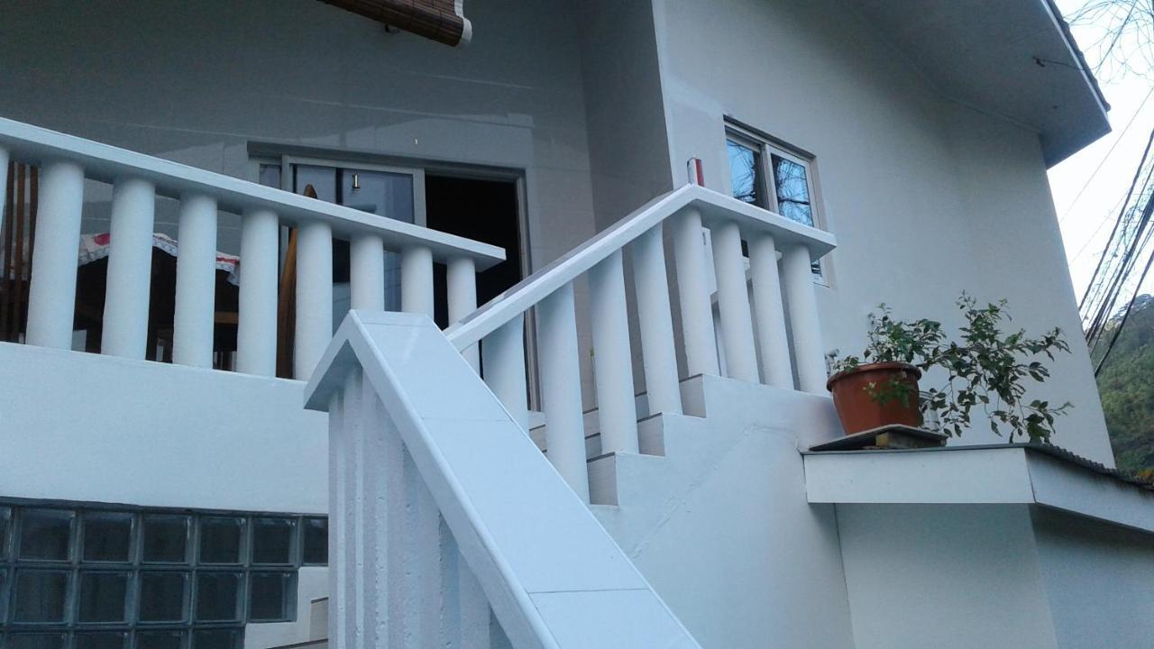 Corner Bay Apartments Beau Vallon,Mahe Виктория Екстериор снимка