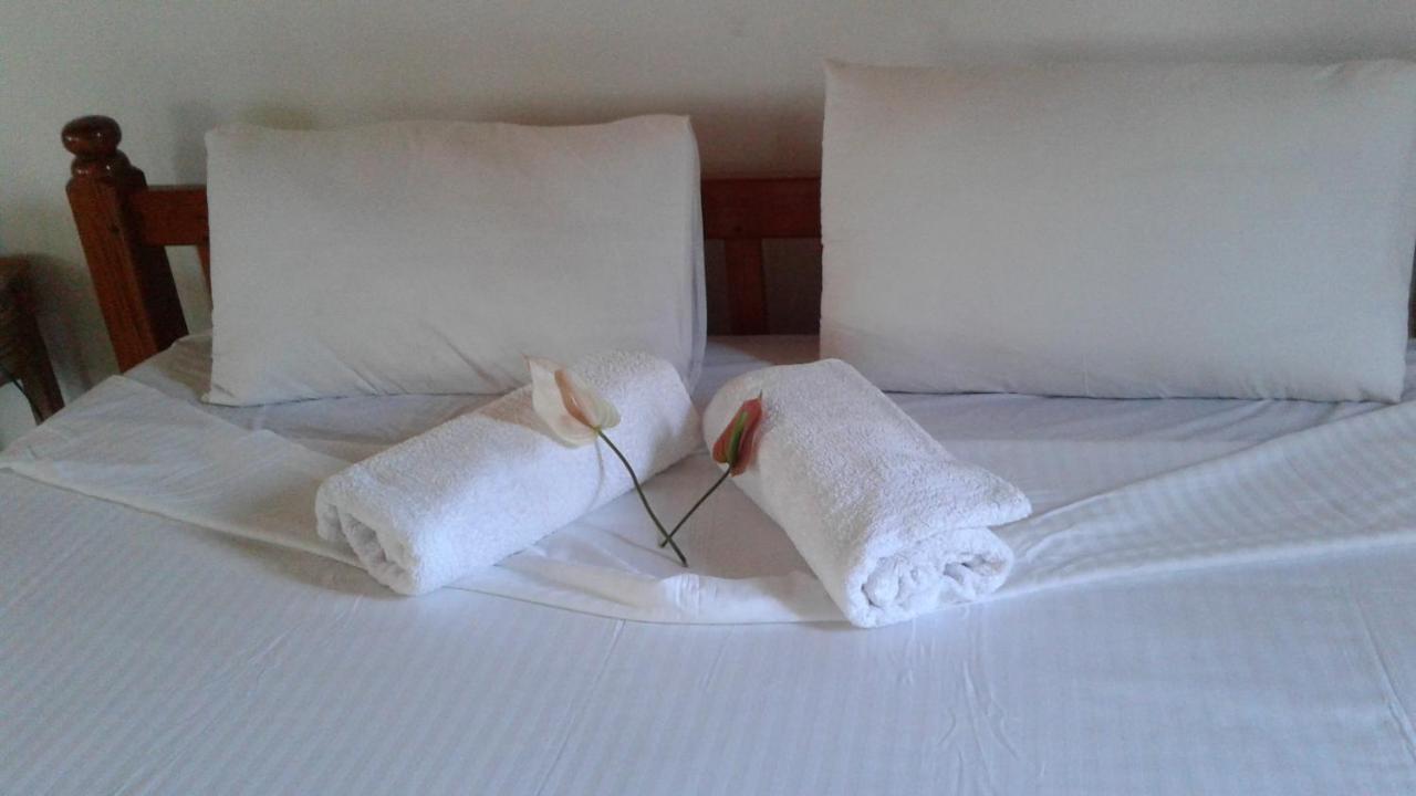 Corner Bay Apartments Beau Vallon,Mahe Виктория Екстериор снимка